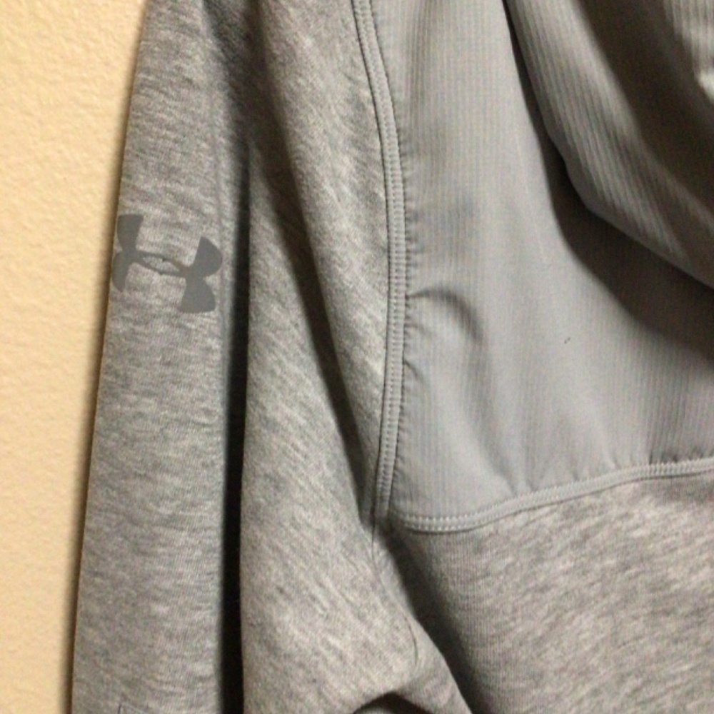 Under armour full zip - Picture 3 of 4